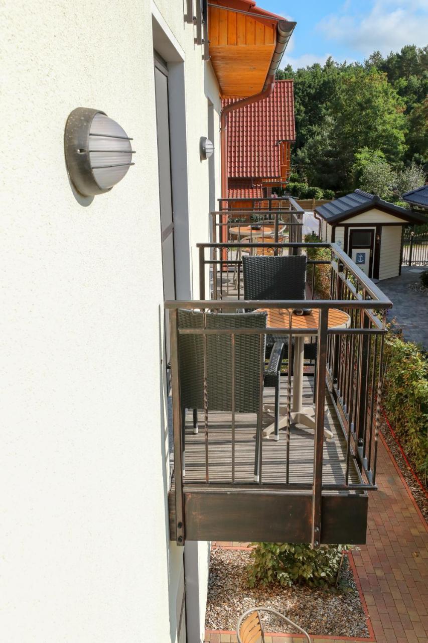Usedom Bike Hotel & Suites Karlshagen Экстерьер фото